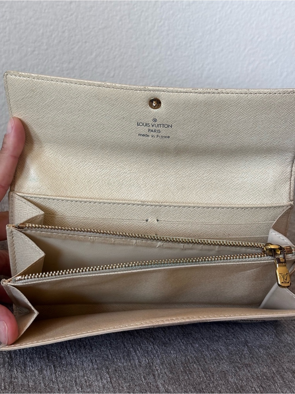 Louis Vuitton Damier Azur Long Continental Wallet - Picture 7 of 12